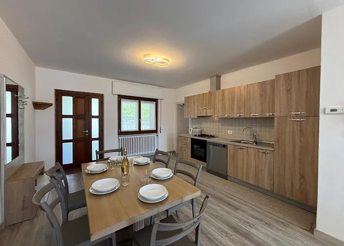 Casa Maria View - Larihome A63 Σπίτι διακοπών Stazzona